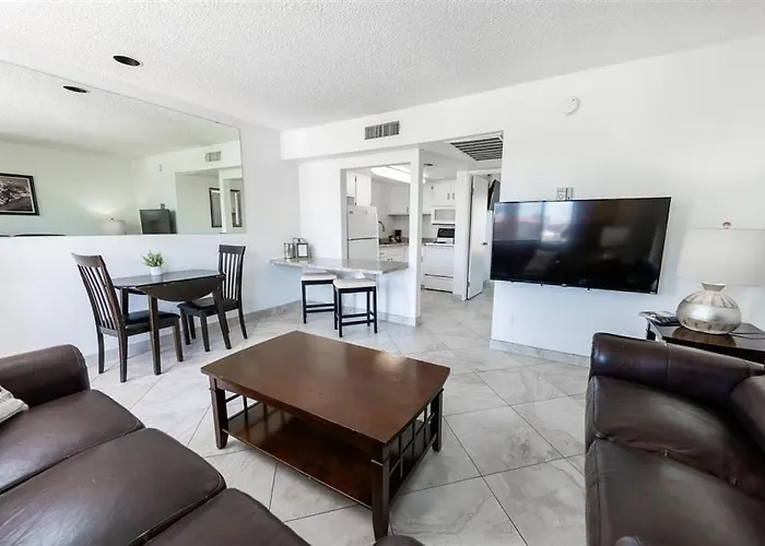 243-fully Furnished 1br Suite-pet Friendly Apartment *