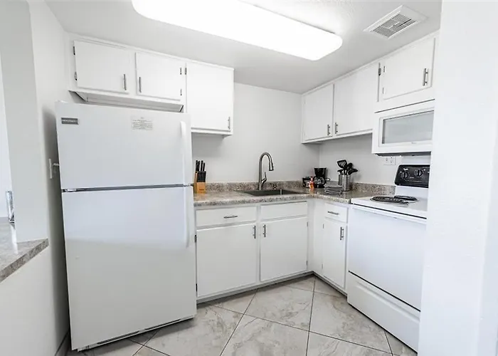 Apartment 243-fully Furnished 1br Suite-pet Friendly *
